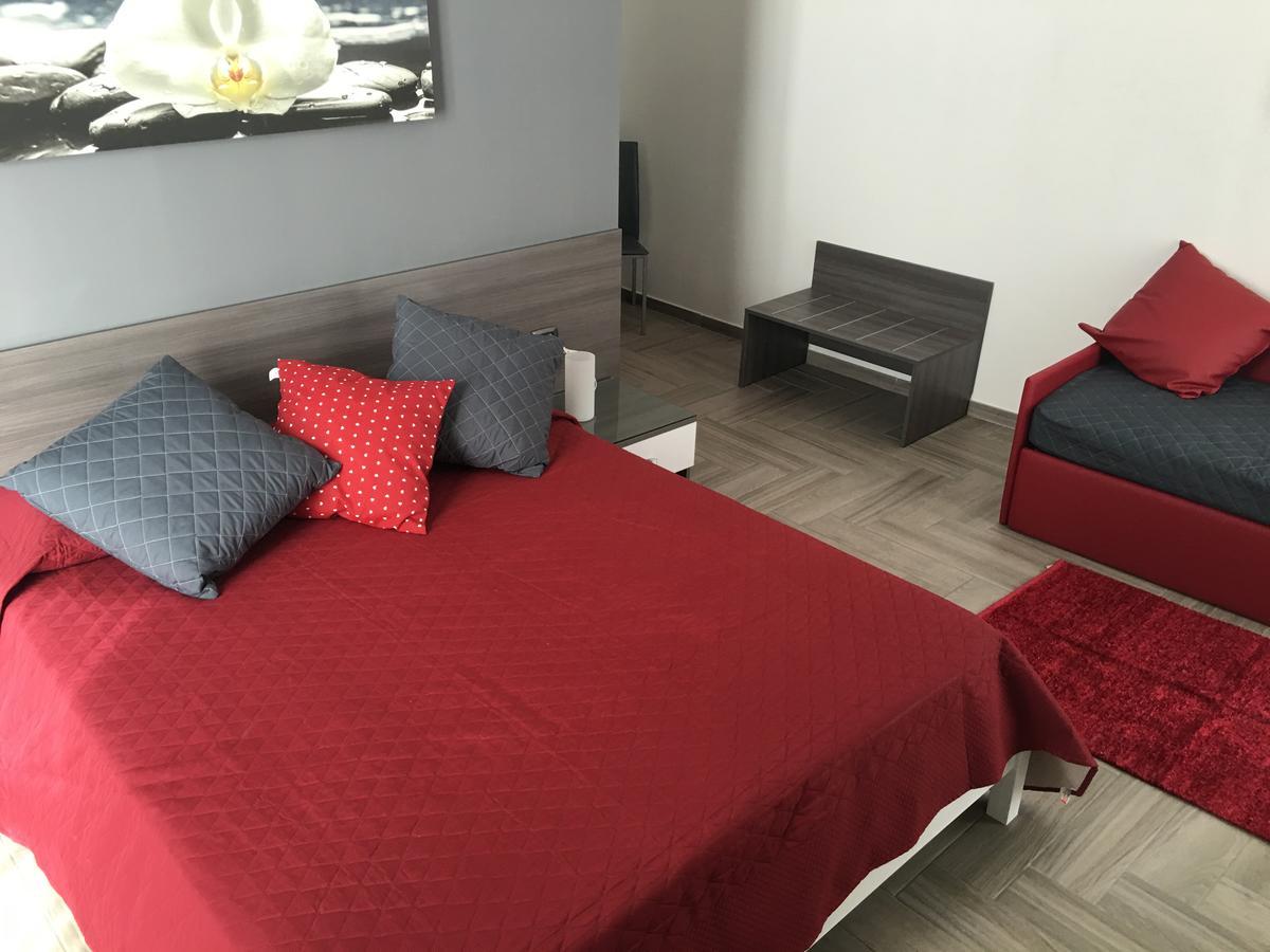 Bed & Breakfast La Dimora Di Garibaldi Naples