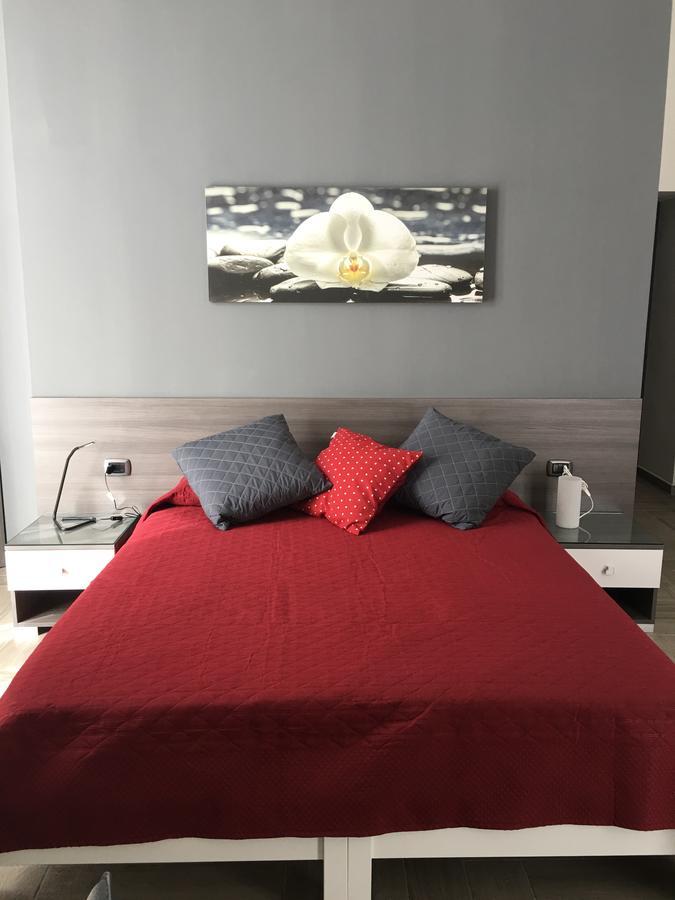 La Dimora Di Garibaldi Bed & Breakfast Naples